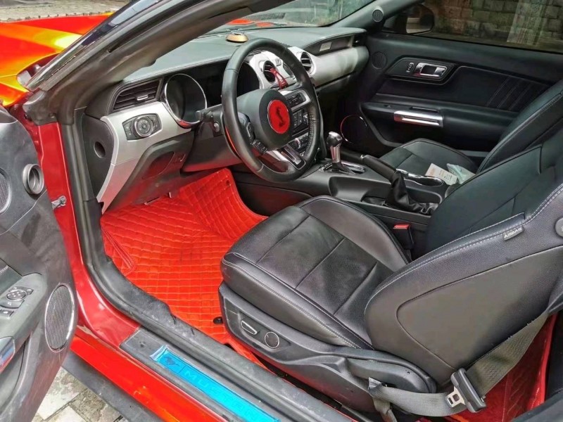 东营17年福特野马6