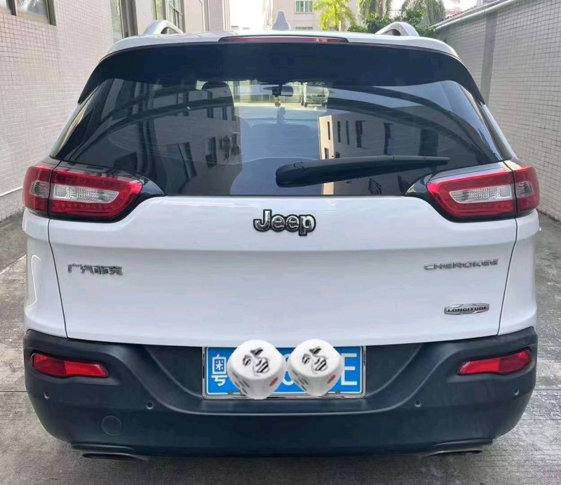 廣州17年Jeep自由光4