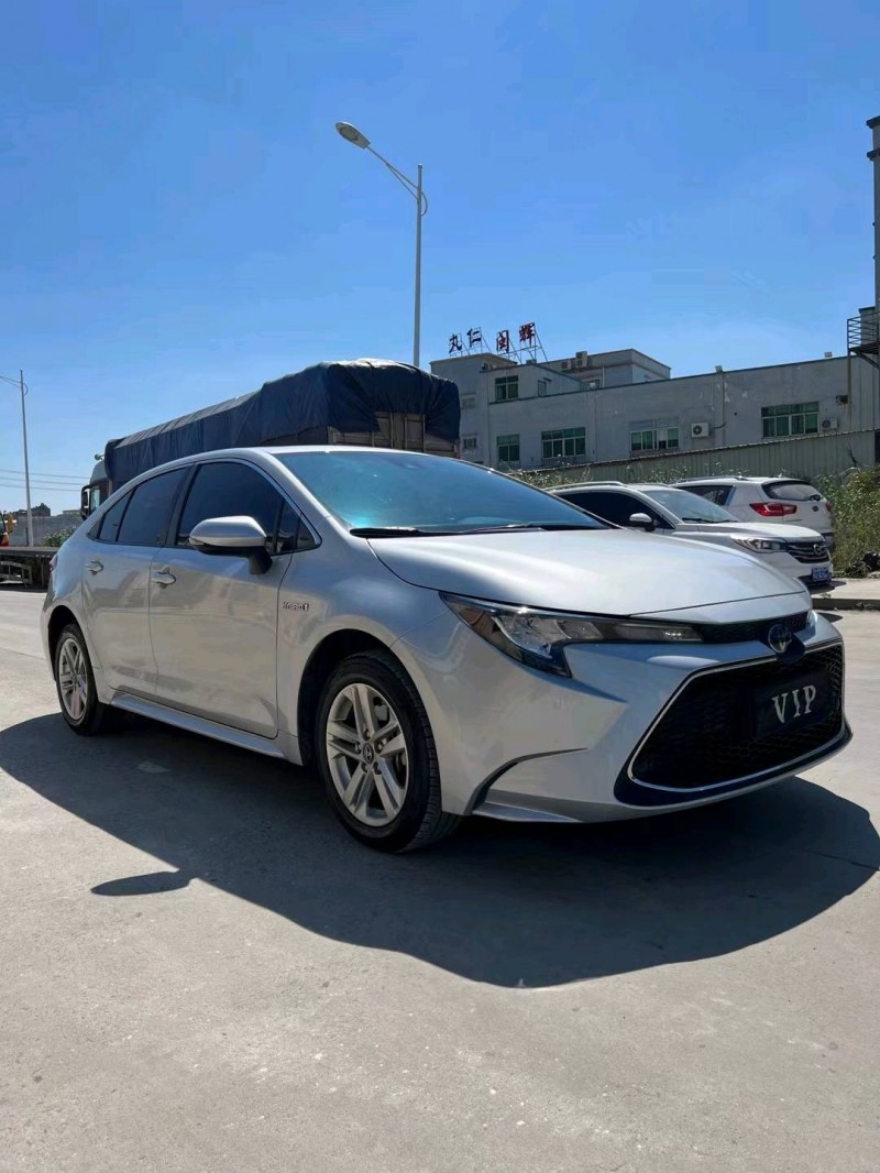 东莞22年丰田雷凌3