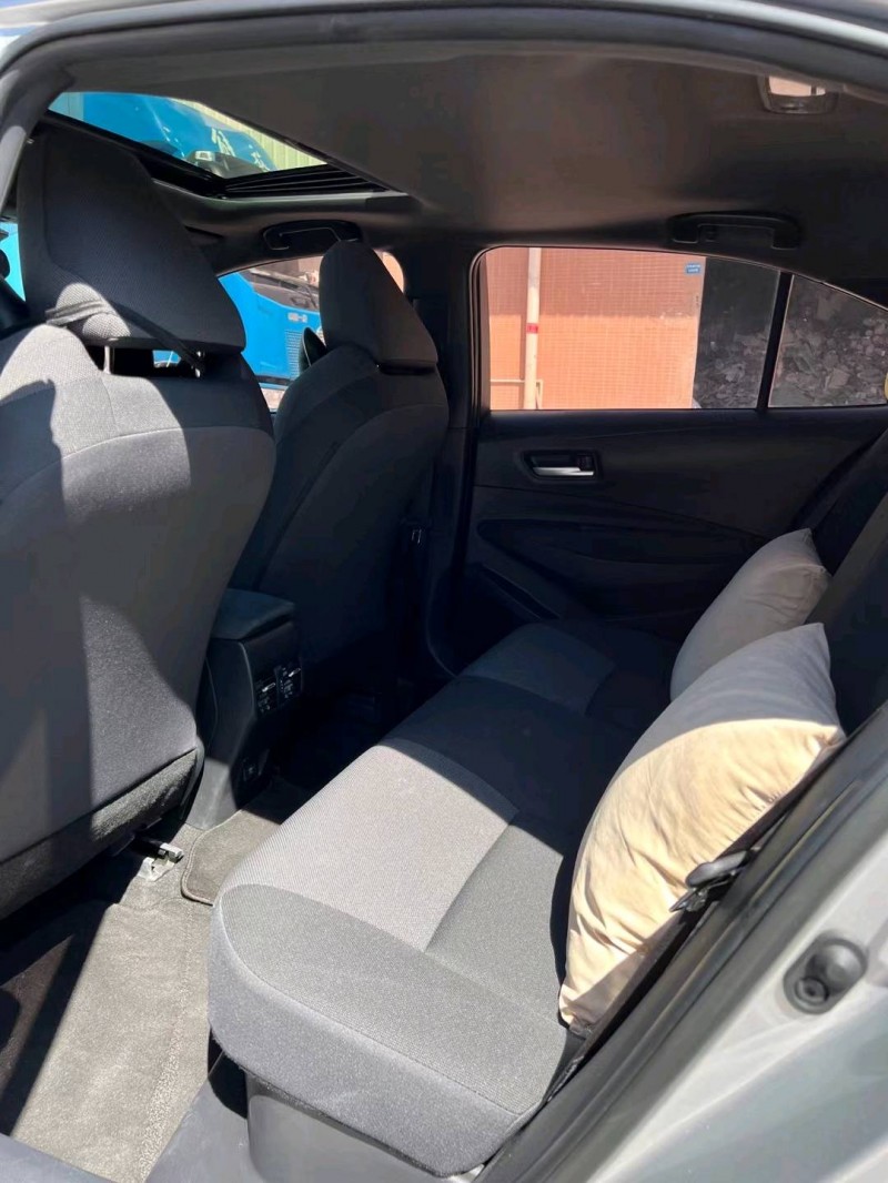 东莞22年丰田雷凌5