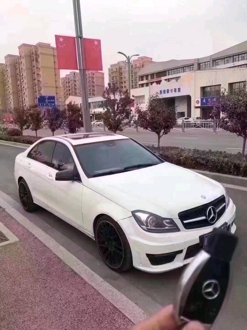 北京13年奔驰C2