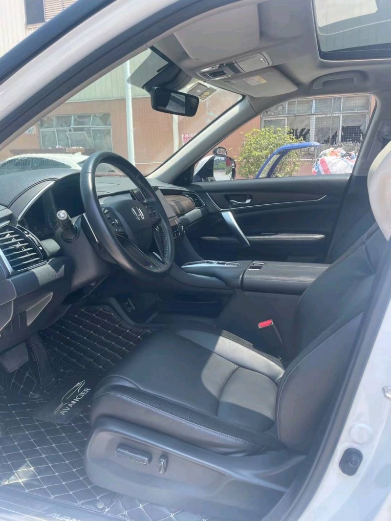 东莞17年本田冠道4