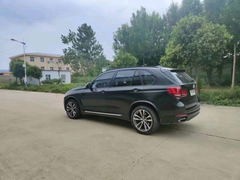 北京14年宝马X59