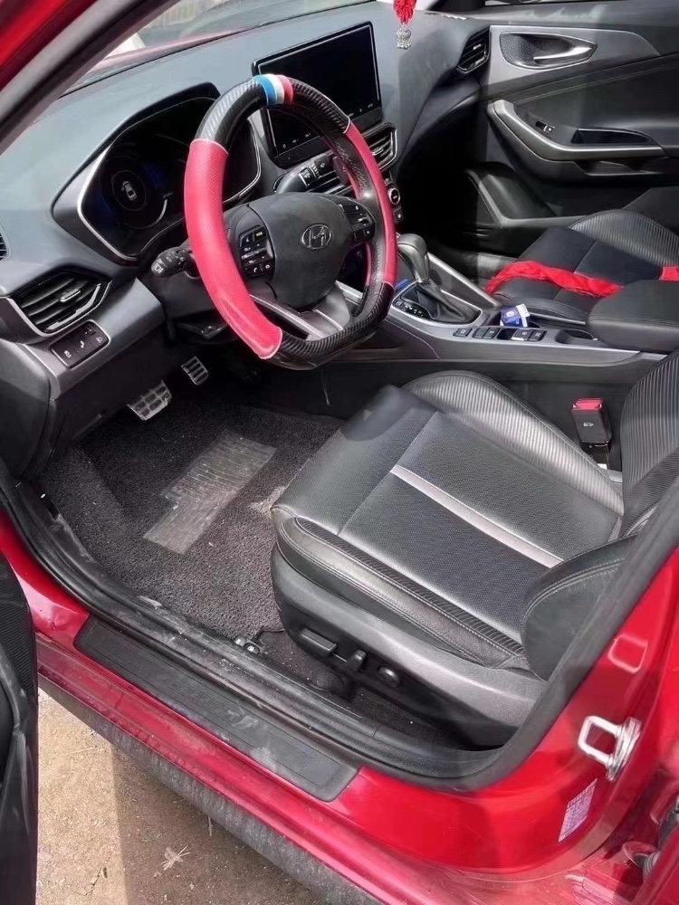 北京20年现代菲斯塔4