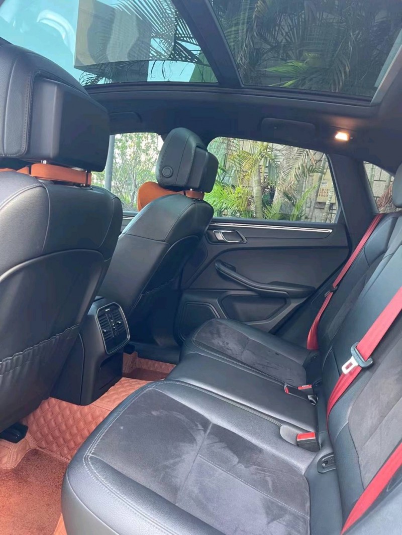 佛山15年保時捷Macan9