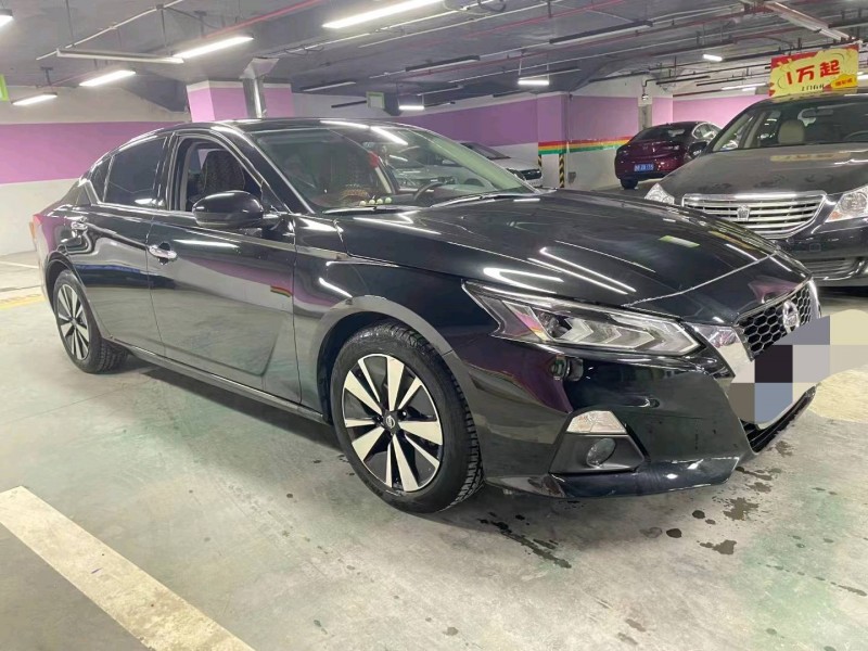 重慶21年日產天籟2