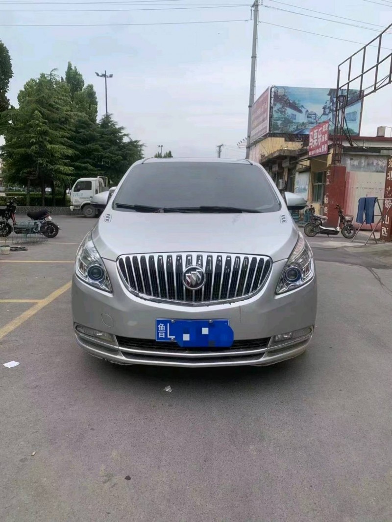 枣庄13年别克GL81