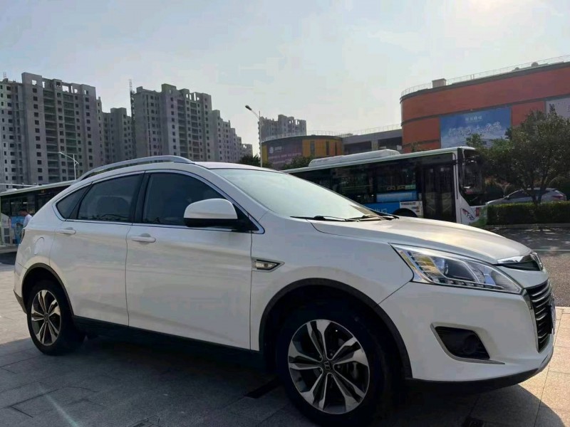 枣庄14年纳智捷U6 TURBO7