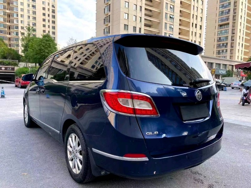 淮南12年别克GL85