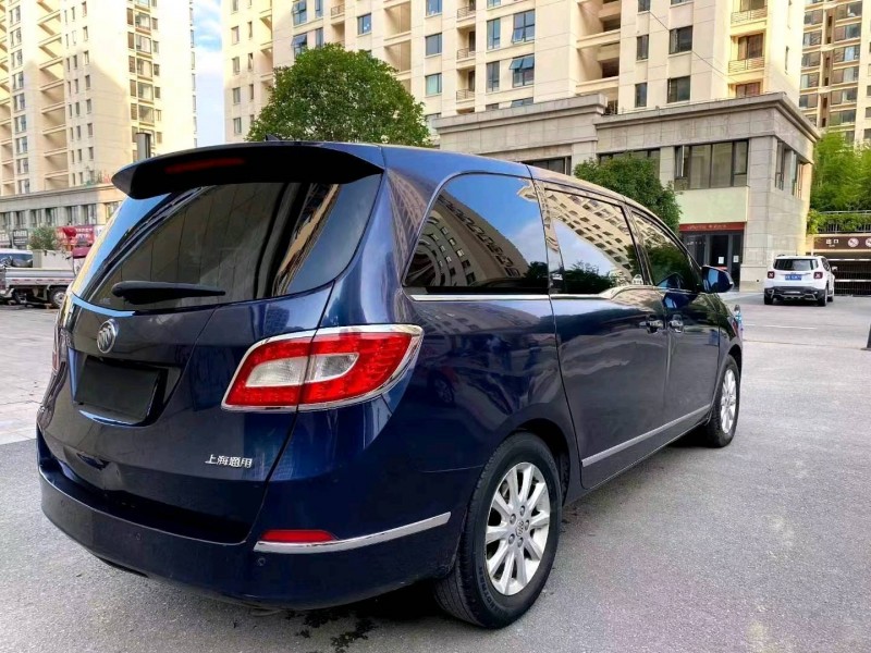 淮南12年别克GL86