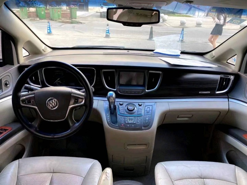 淮南12年别克GL87