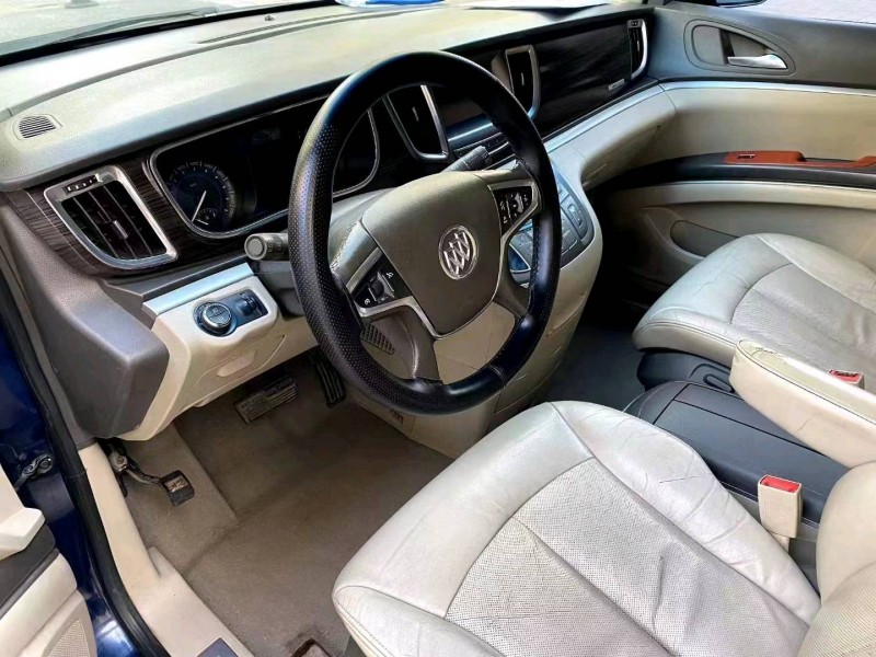 淮南12年别克GL88