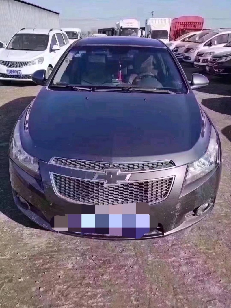 北京14年雪佛兰科鲁兹1