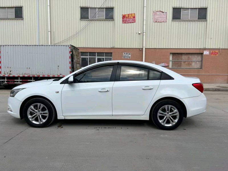 东莞16年雪佛兰科鲁兹7