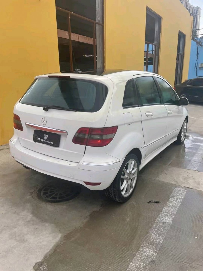 石家庄10年奔驰B7