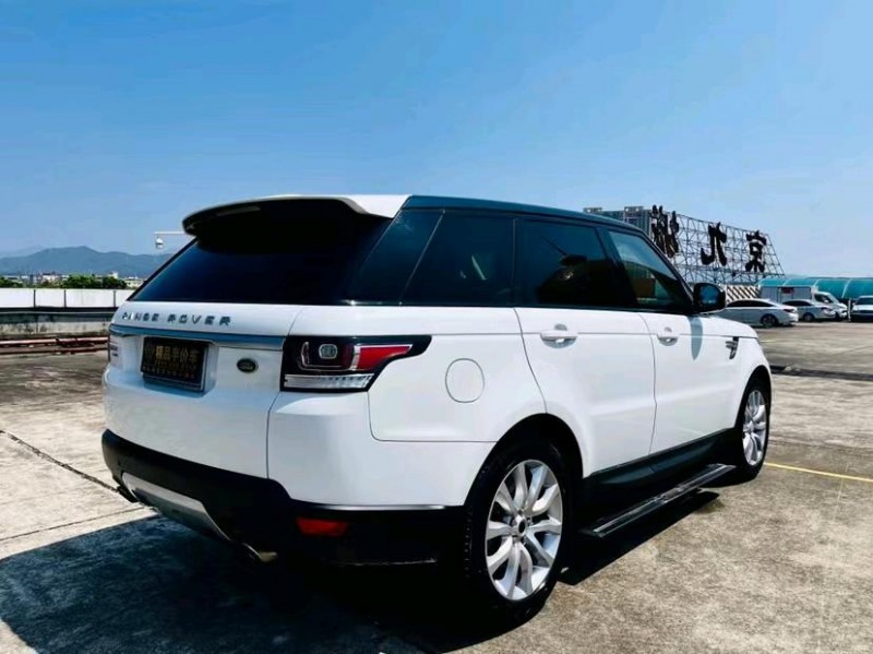 东莞14年路虎揽胜运动8