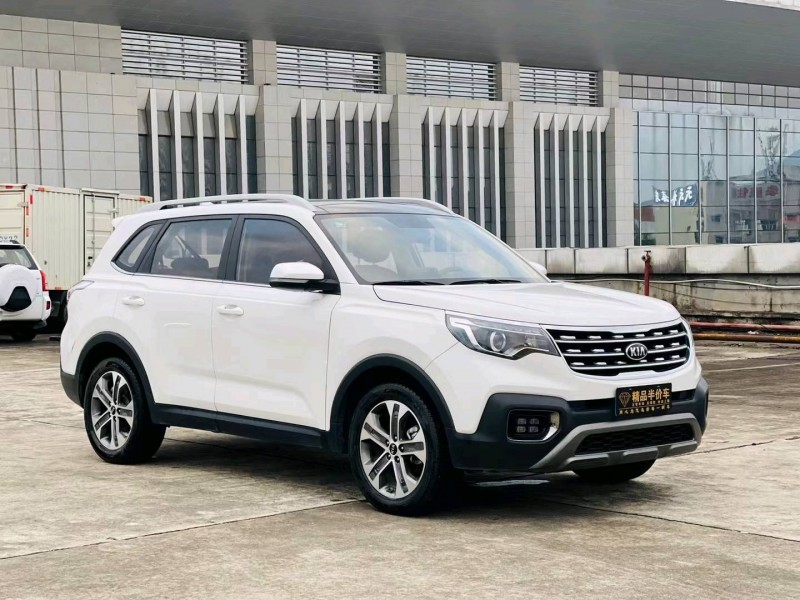 东莞19年起亚智跑2