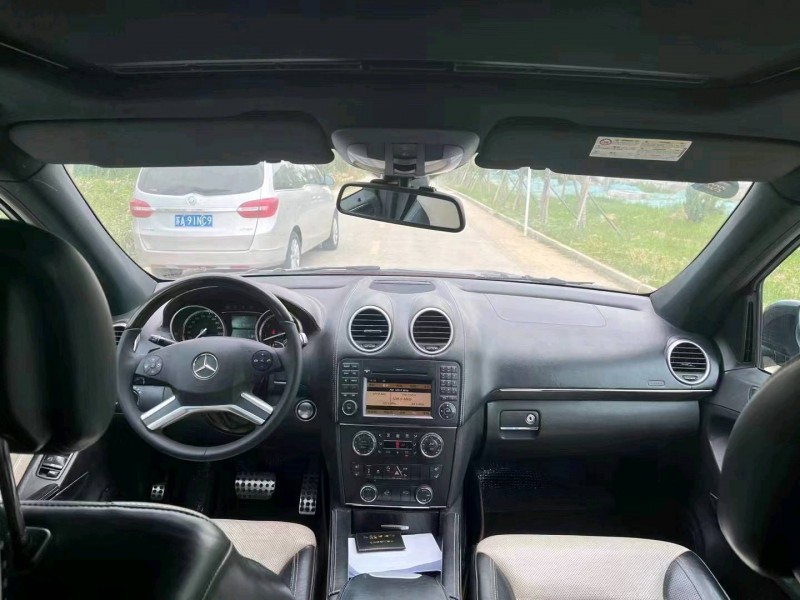 徐州12年奔驰GL4