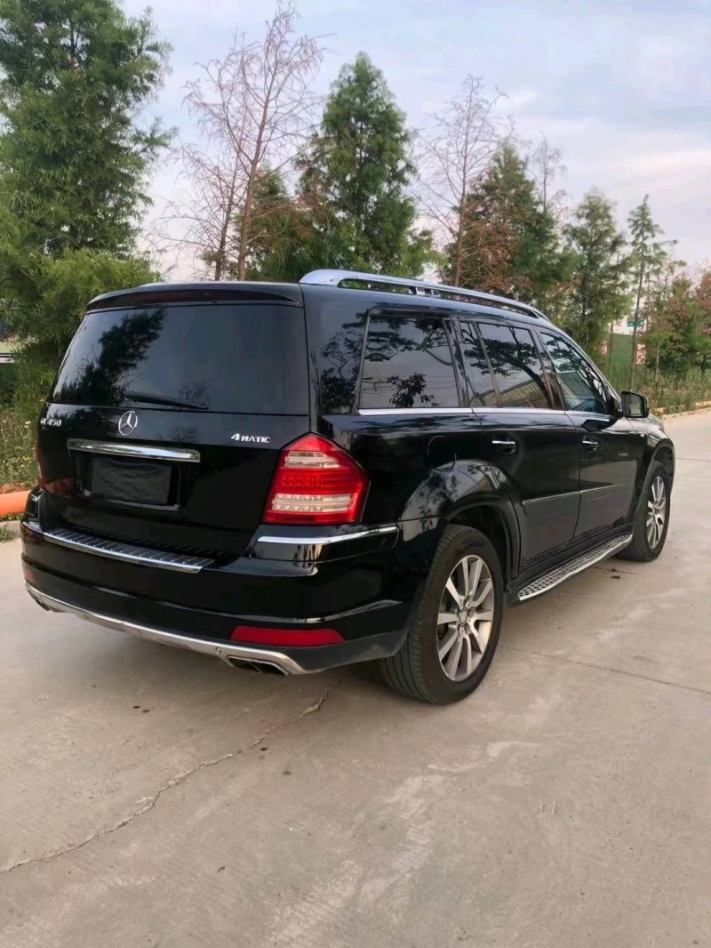 徐州12年奔驰GL8