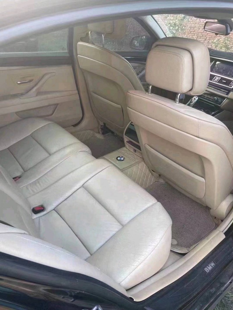 北京11年宝马5系6