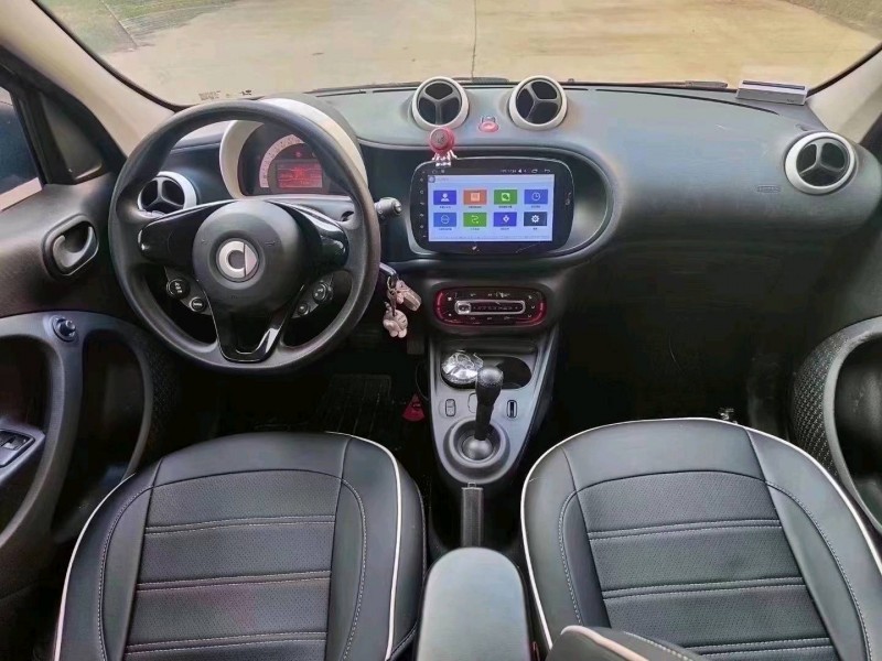 北京18年奔驰smart5