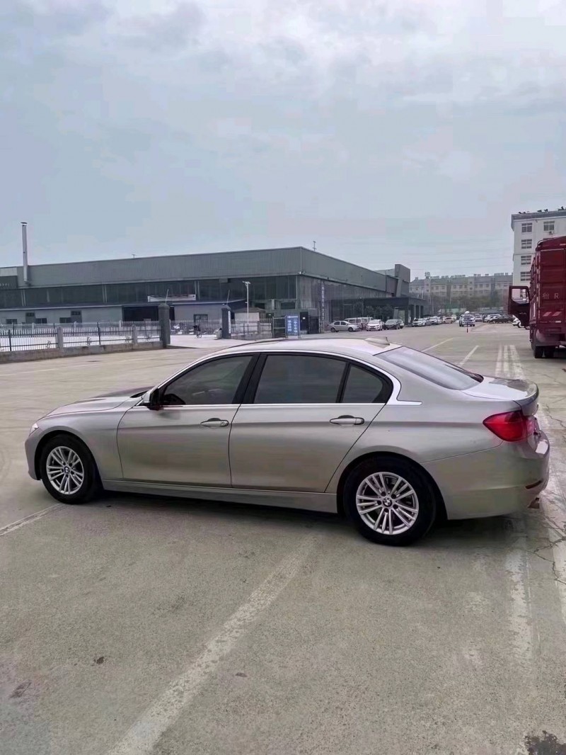 北京15年宝马3系8