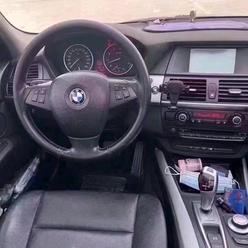 北京11年宝马X55