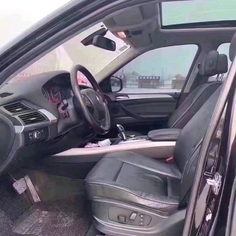 北京11年宝马X57