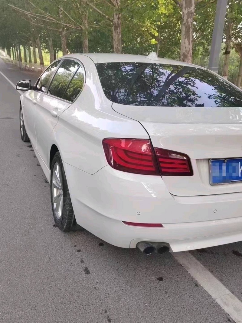 北京13年宝马5系3