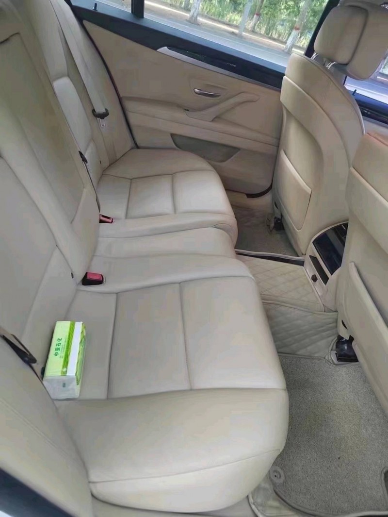 北京13年宝马5系4