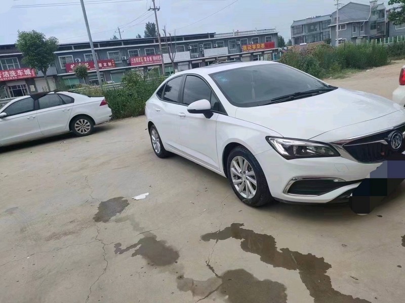 北京18年别克威朗7