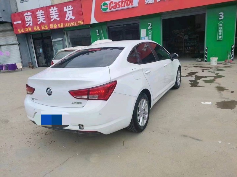 北京18年别克威朗2