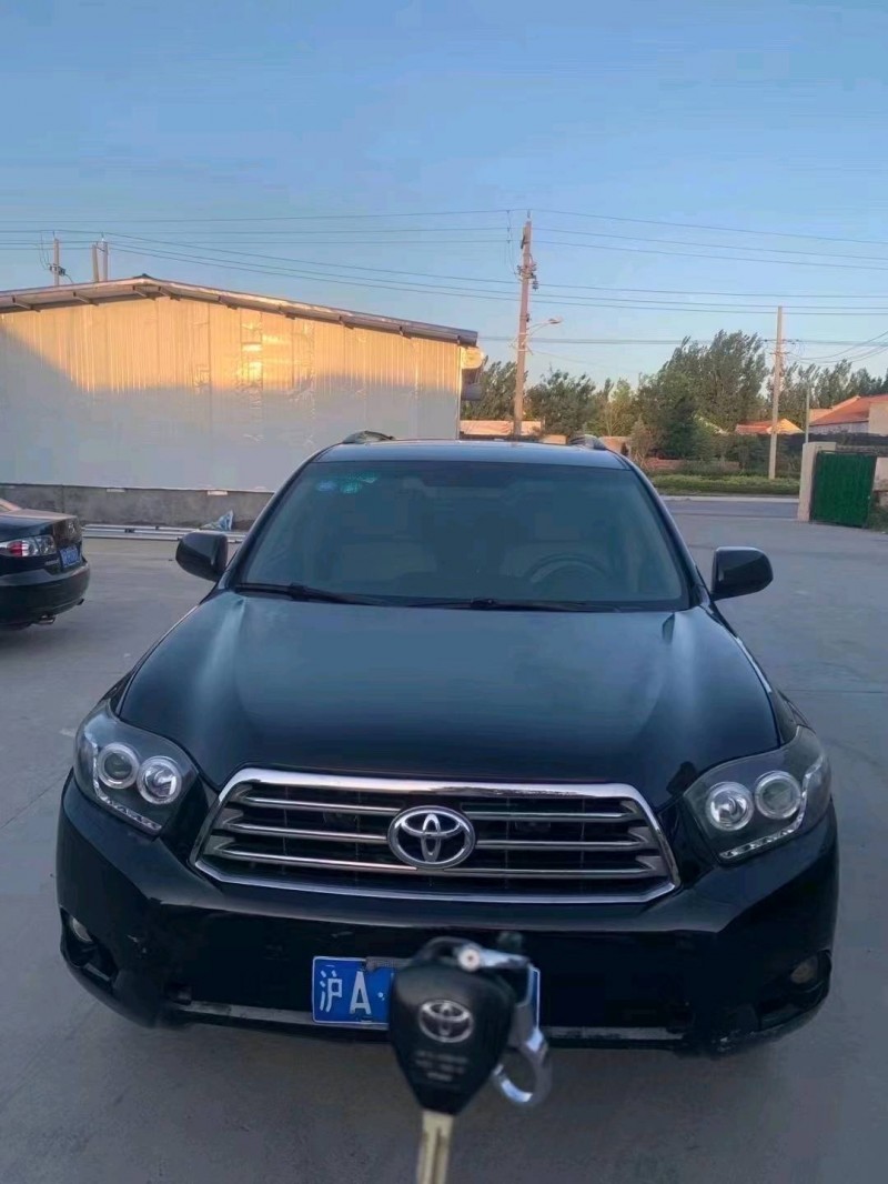 北京11年丰田汉兰达1