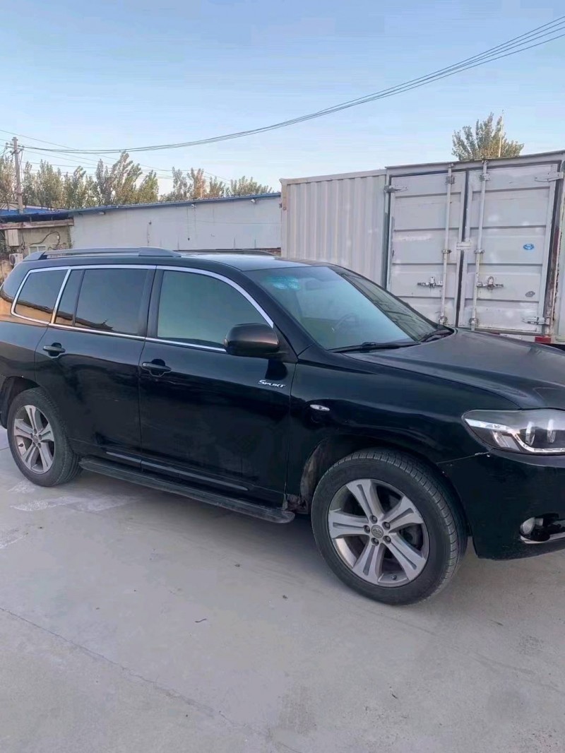 北京11年丰田汉兰达3