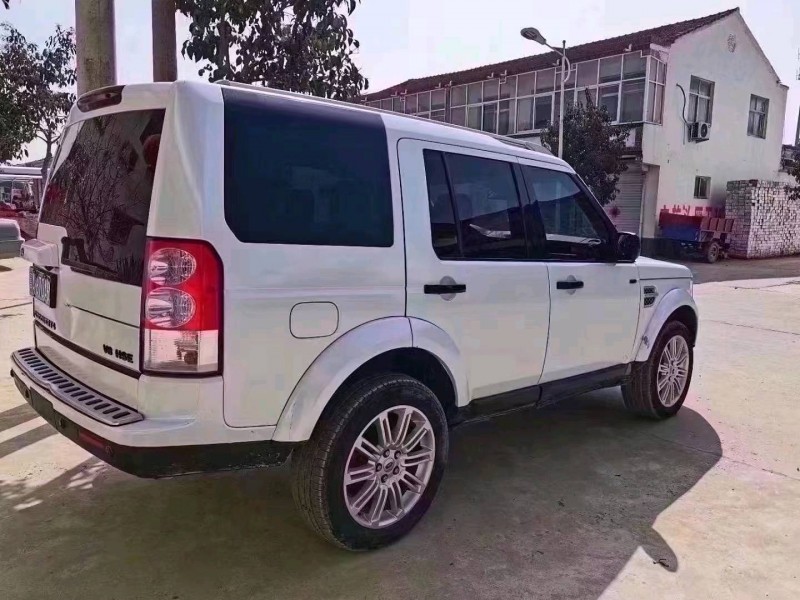 北京13年路虎发现3