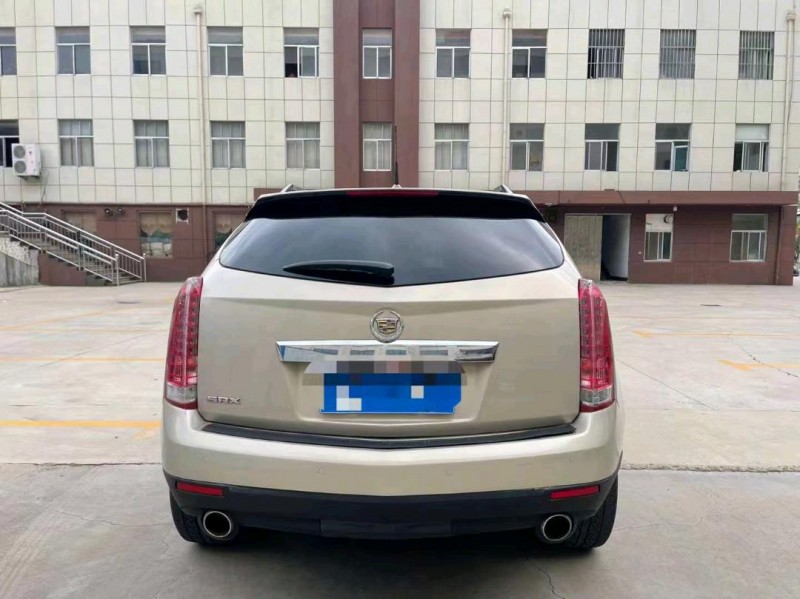 东营11年凯迪拉克SRX1