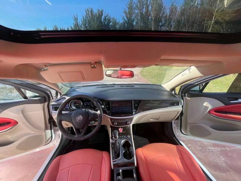 烟台19年别克威朗8