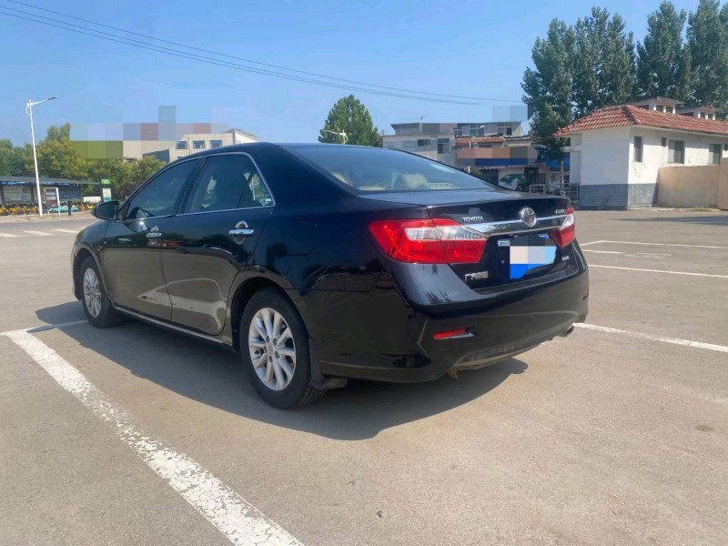 济宁13年丰田凯美瑞2