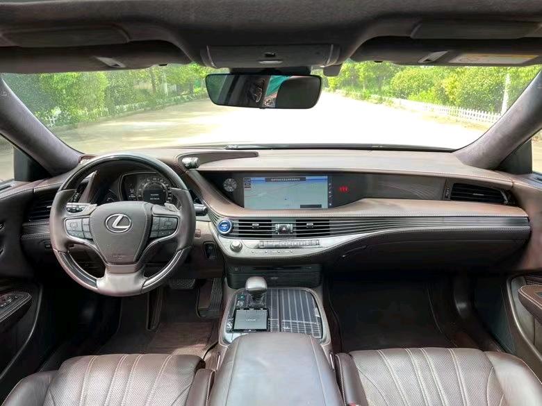 盐城18年雷克萨斯LS7