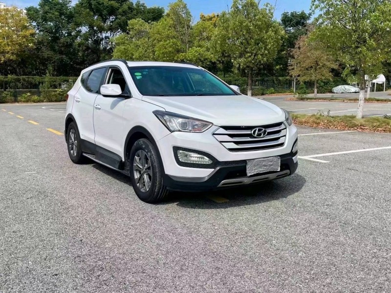 北京13年现代新胜达2