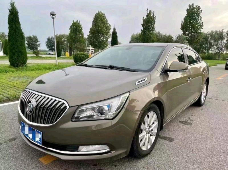 东营15年别克君越2