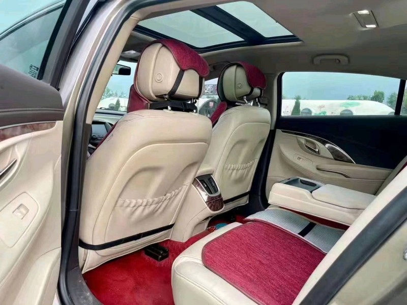 东营15年别克君越8