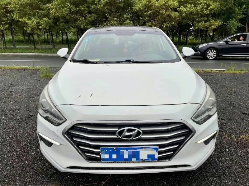 潍坊18年现代名图1