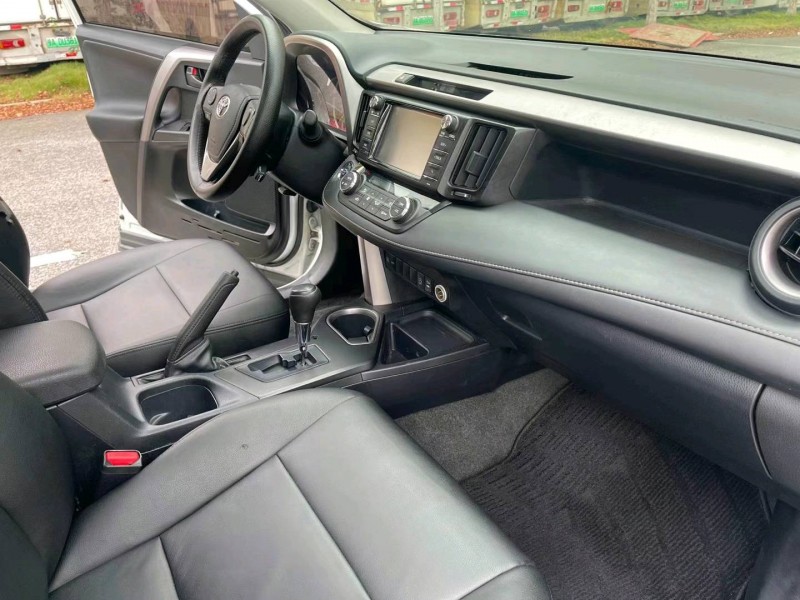 北京18年丰田RAV4荣放1