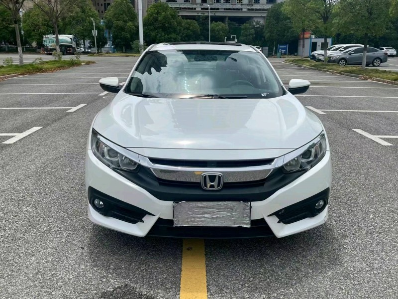 北京16年本田思域1