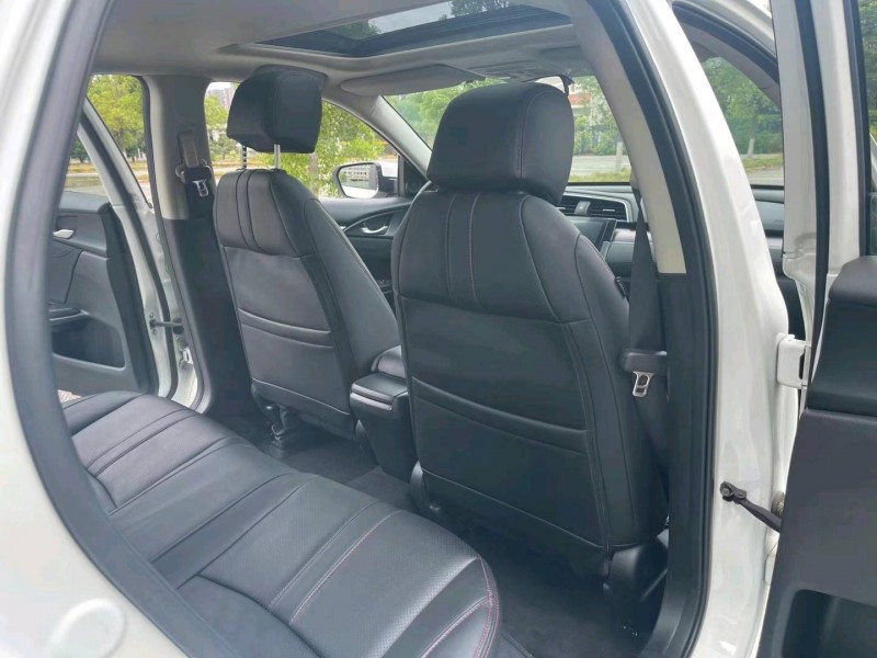 北京16年本田思域8