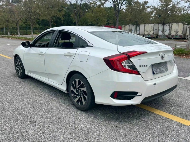 北京16年本田思域9