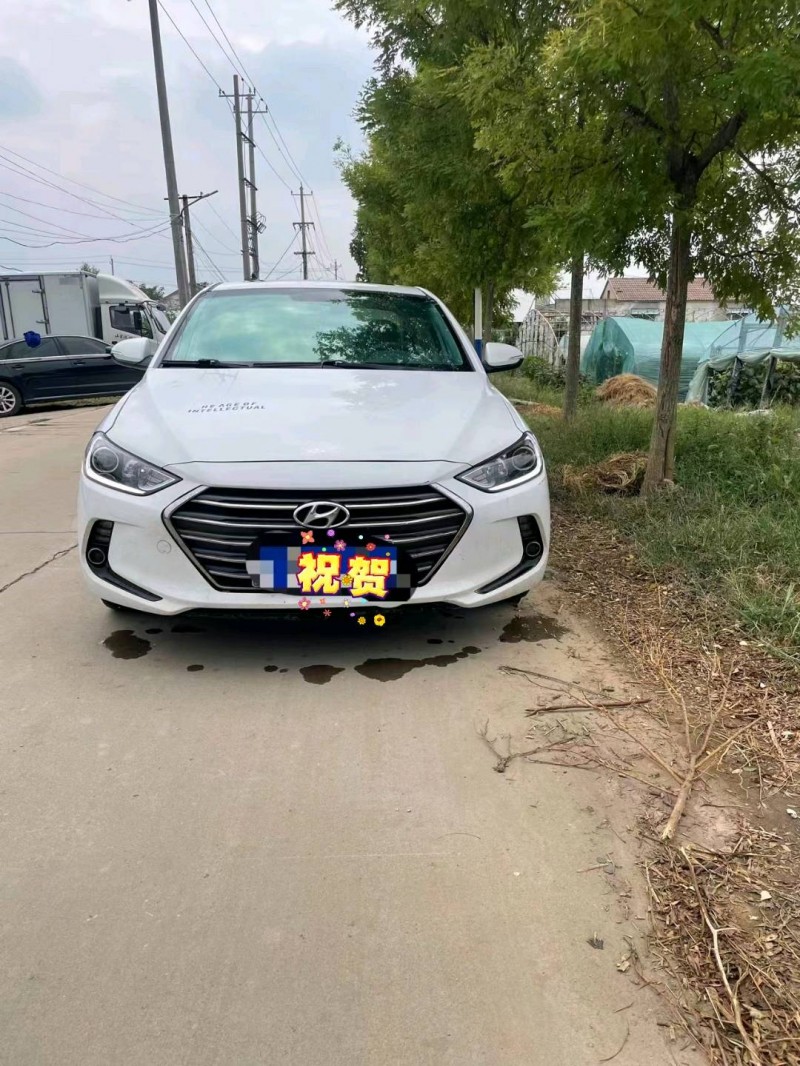 济宁16年现代领动1