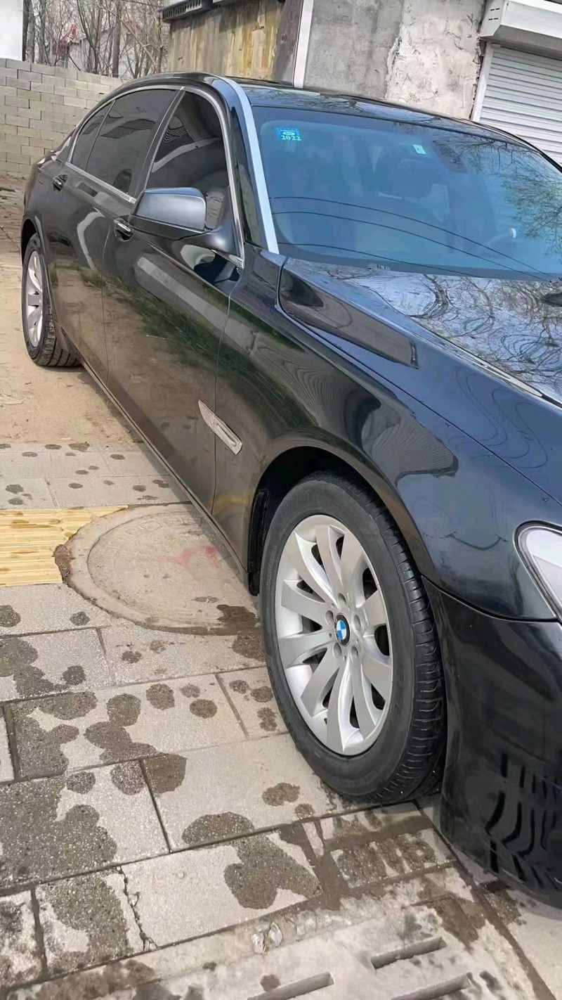 北京11年宝马7系7