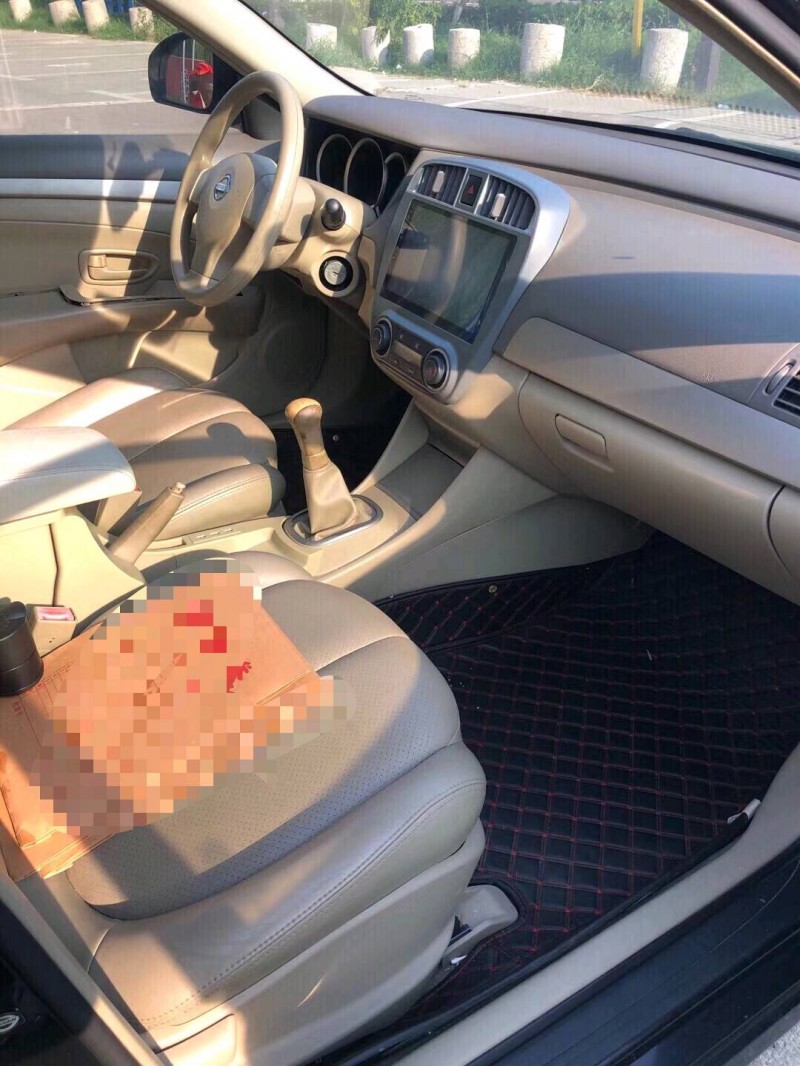 北京13年日产轩逸5